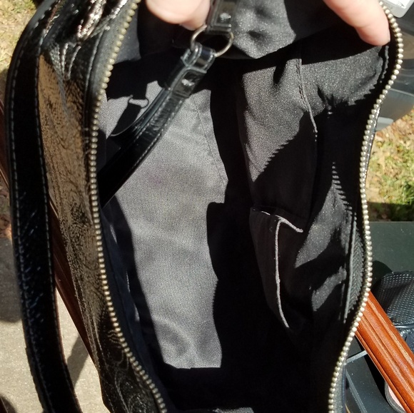 Black Patent Leather Bag with Embroidered Coach Cs - Picture 5 of 6